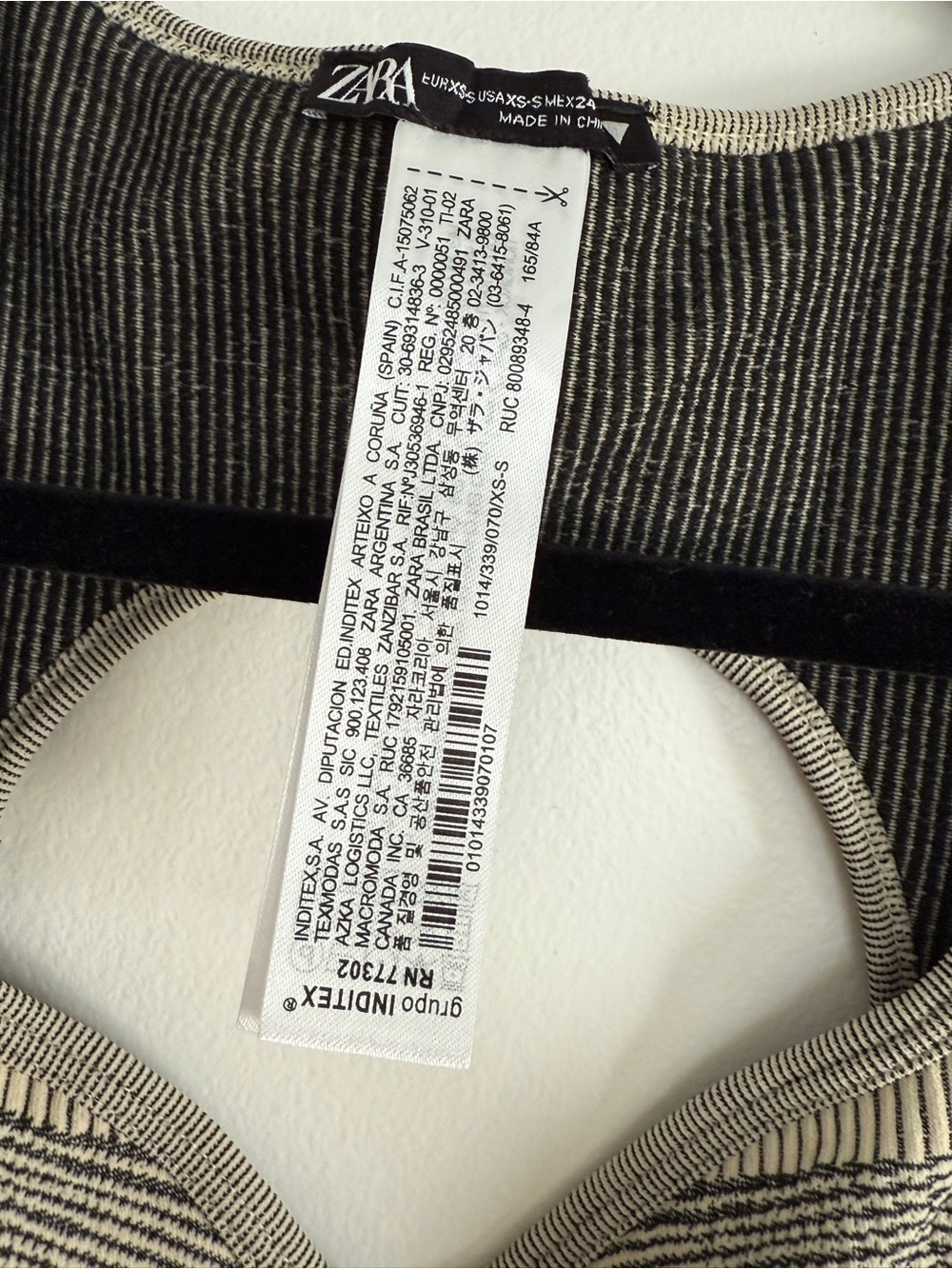 Zara Ribbed Bodysuit - Picture 5 of 5